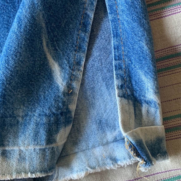 Vintage bleach dyed denim distressed 3/4 sleeve raw edges tunic top - Picture 7 of 15